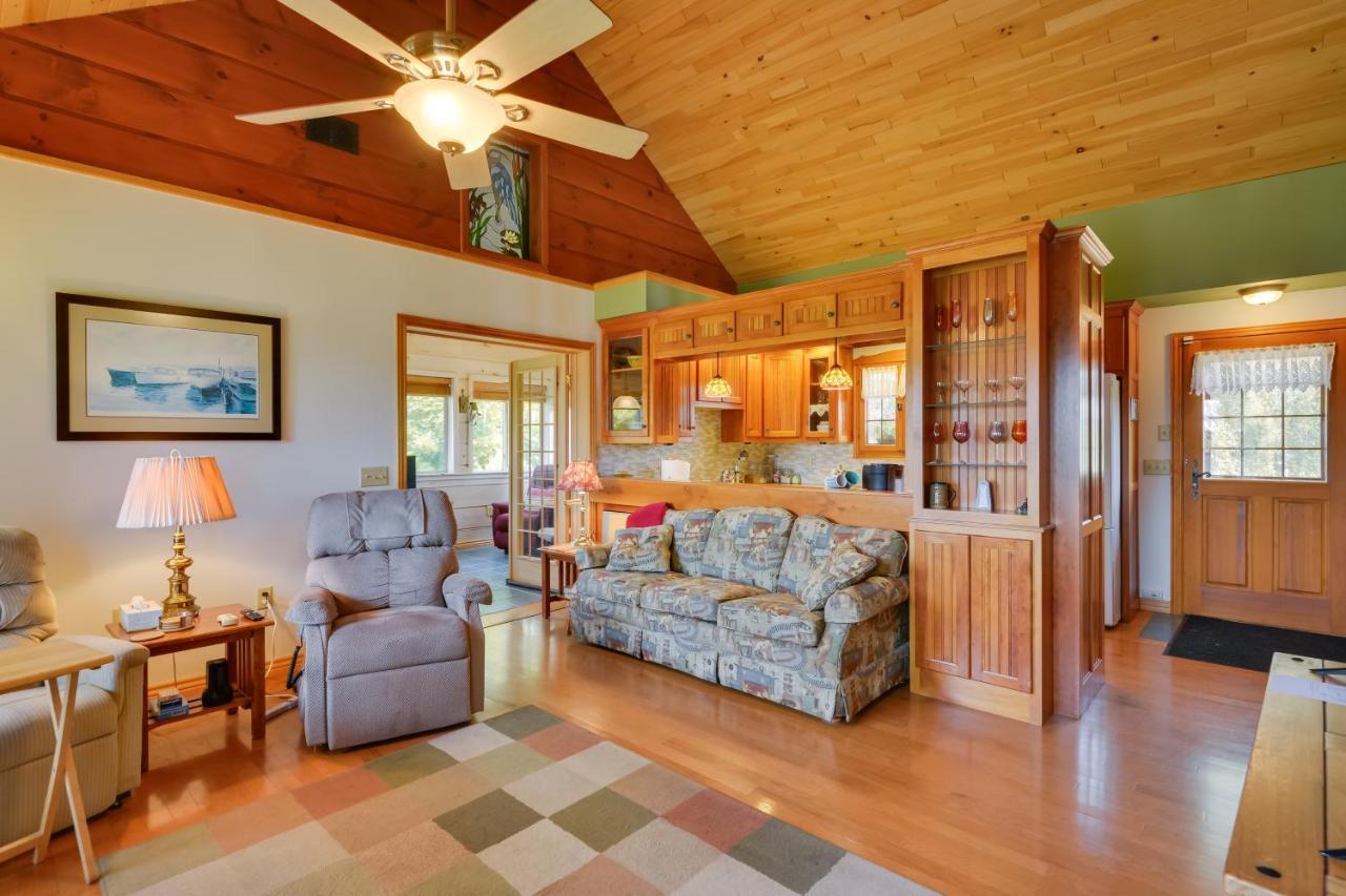 Warm And Cozy Clayton Cabin Near St Lawrence River! Exteriör bild