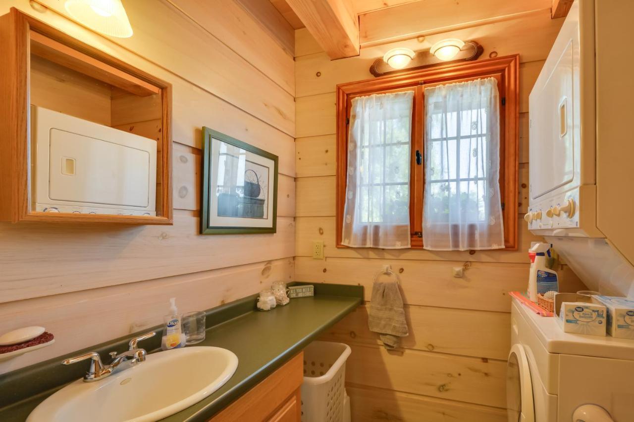 Warm And Cozy Clayton Cabin Near St Lawrence River! Exteriör bild